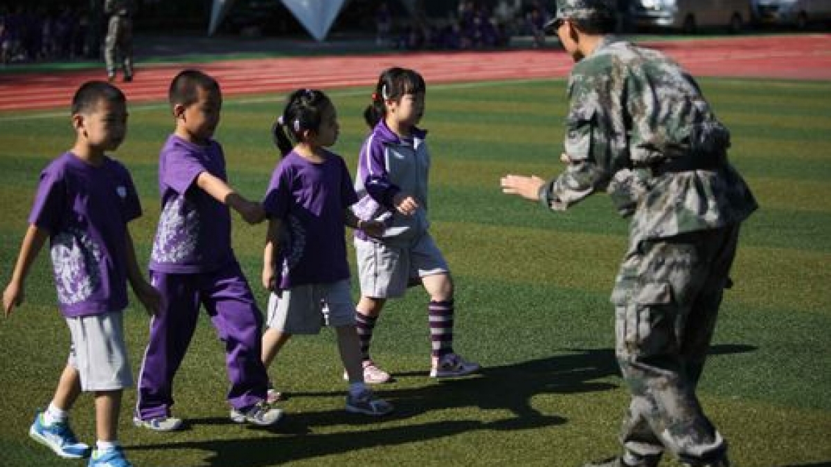 2012-2013年度清华附小秋季国防教育训练圆满结束