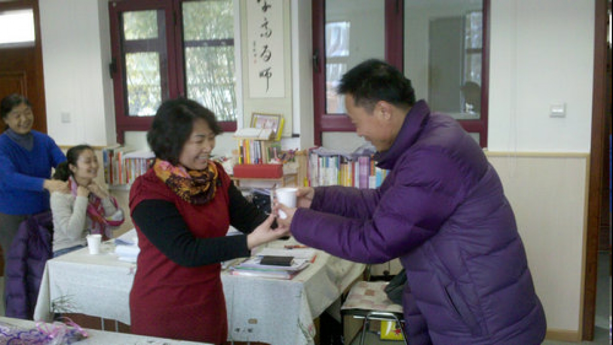 祝全体女教职工“三八”国际劳动妇女节节日快乐！