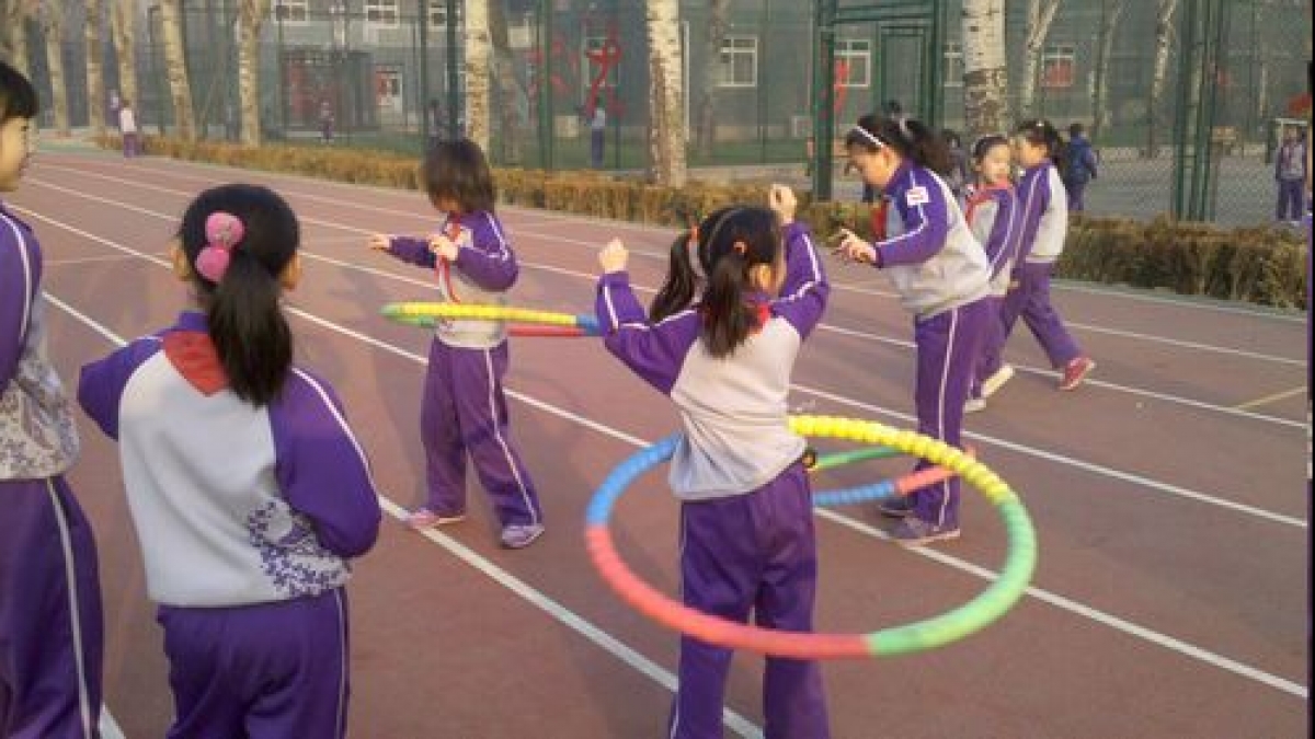 晨练的学生们
