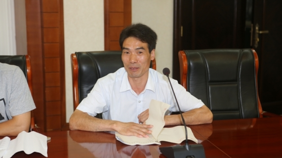 我校服务研究中心“以1+X课程”推进服务研讨活动记