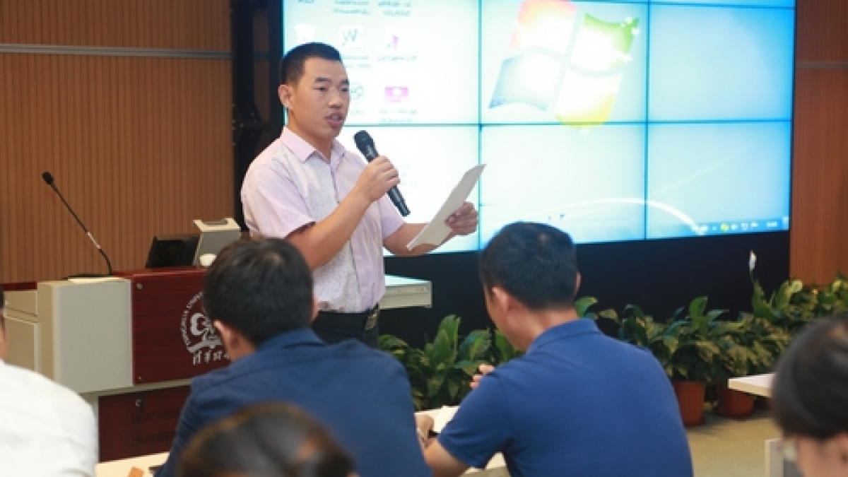 2013-2014学年度校级家委会第一次会议