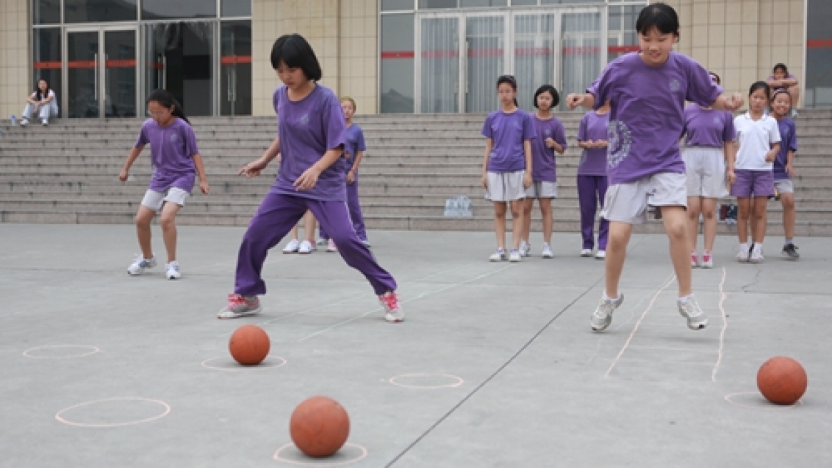 六年级“尊重感恩”主题课程之三