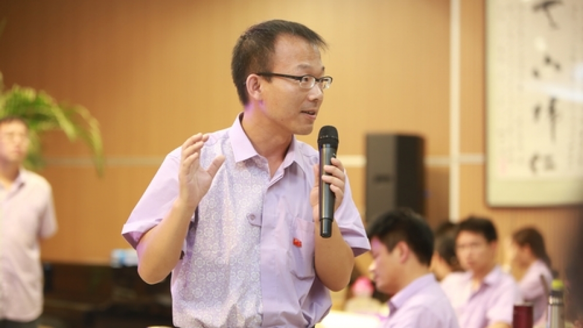2013-2014学年第一学期开学第八课