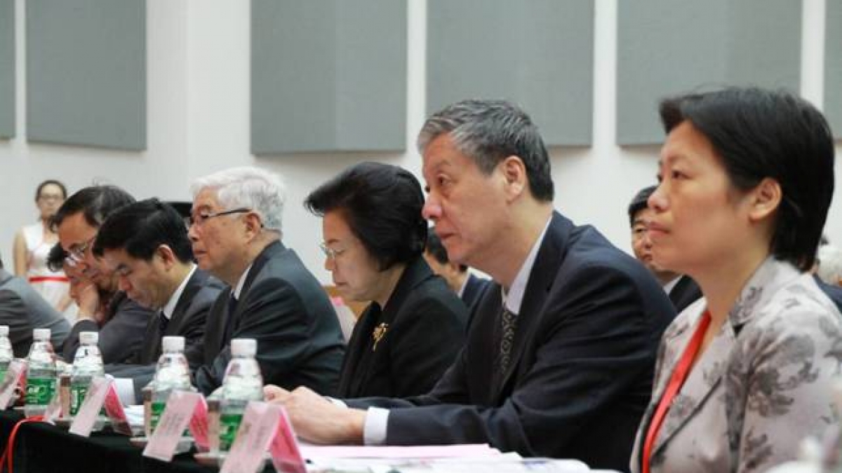 清华附小获首届“明远教育奖”