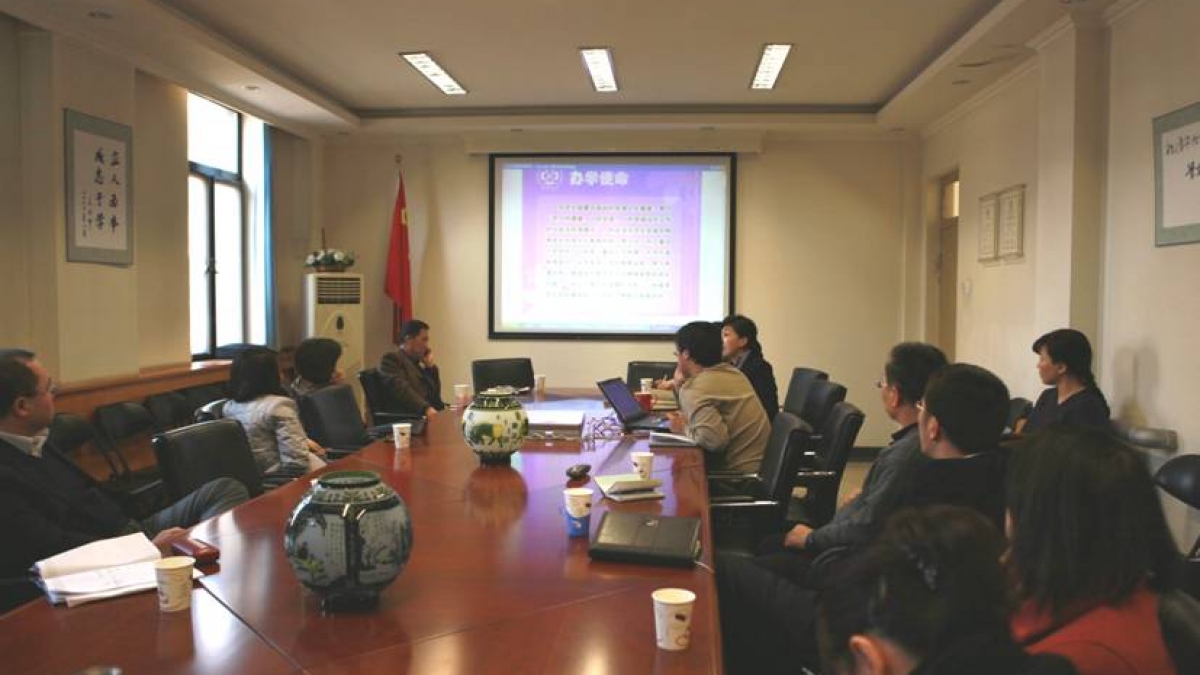 携手相助 共谋发展