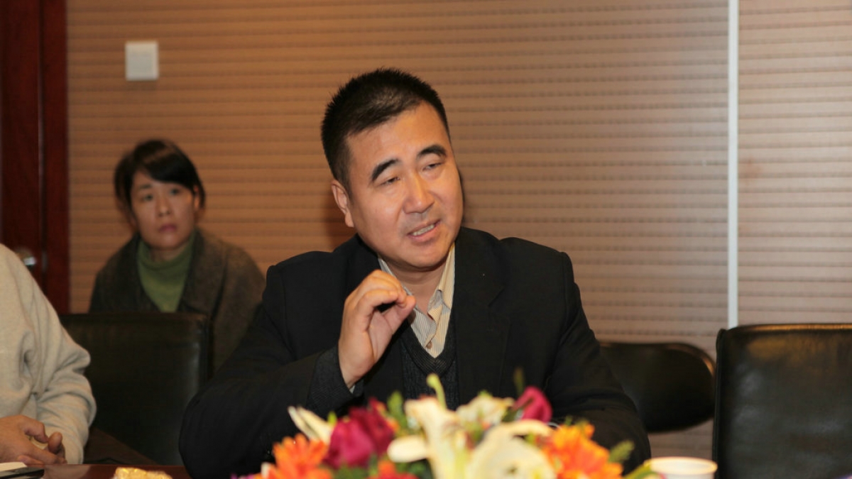 我校召开校级家委会委员座谈会