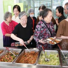 清华附小举办庆祝第27个教师节活动