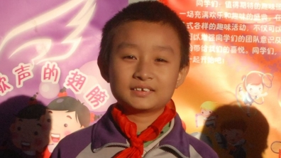 我是升旗手——三(4)班李嘉华