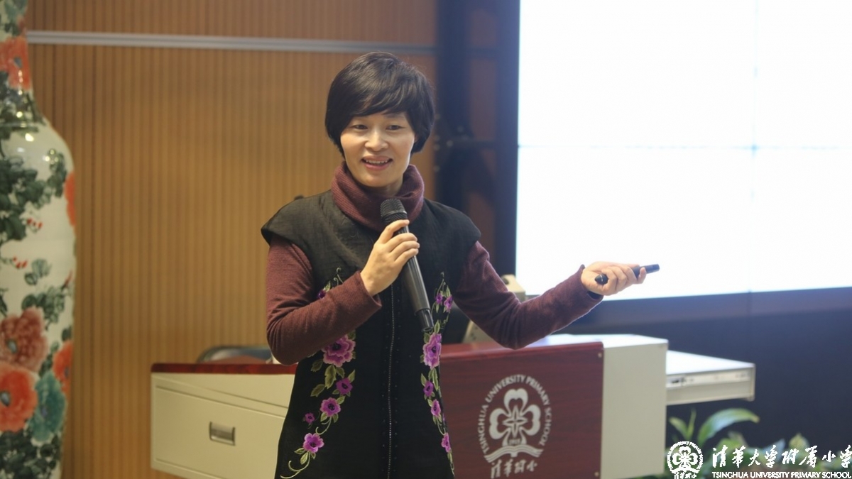 2013—2014学年度第二学期开学第二课：李曼丽、康叶钦老师讲座