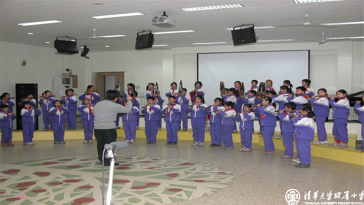 2004年寒假民乐团集训汇报演出暨家长会