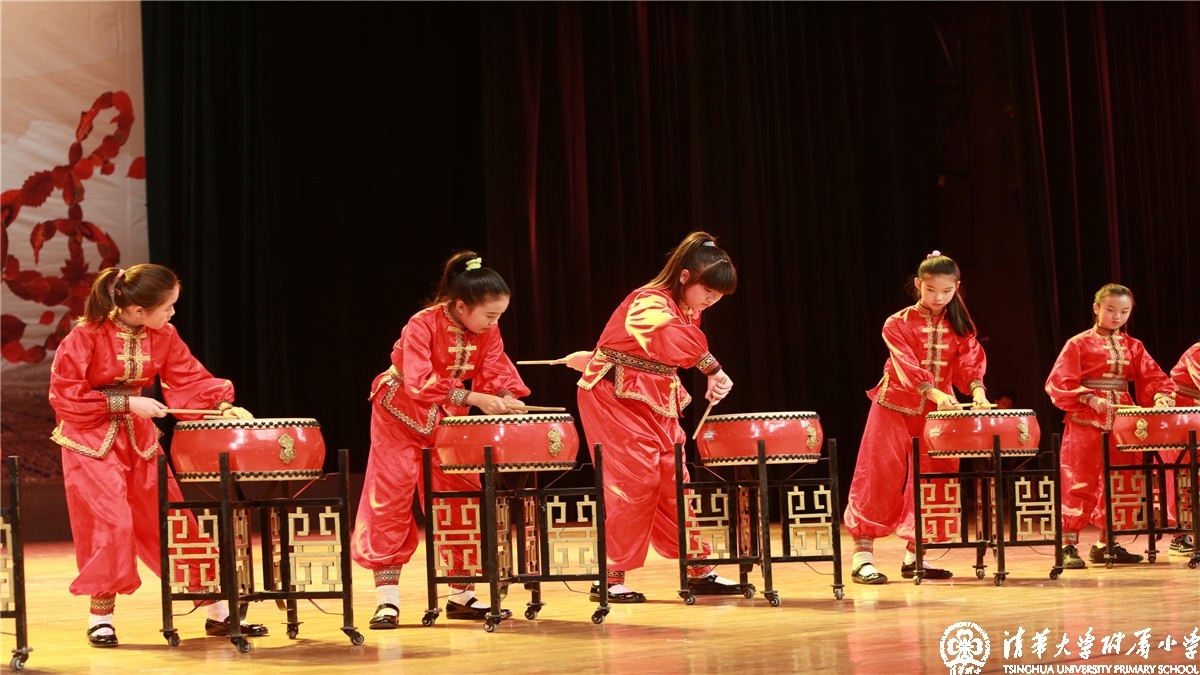我校金帆民乐团参加海淀区第十届文化节闭幕式演出