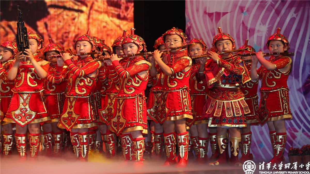 2012年我校“水木童心”六一儿童节演出金帆民乐团精彩表演