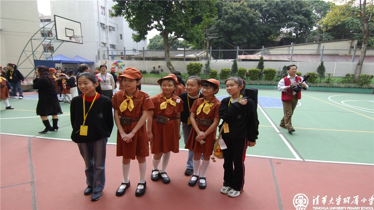 2005年清华附小金帆民乐团赴香港参加首届中华文化节