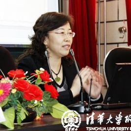 教育部基础教育课程教材发展中心副主任   刘月霞