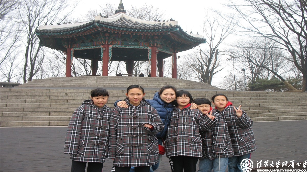 2009年我校受邀赴韩国参加第二届徐罗伐中韩青少年交流活动