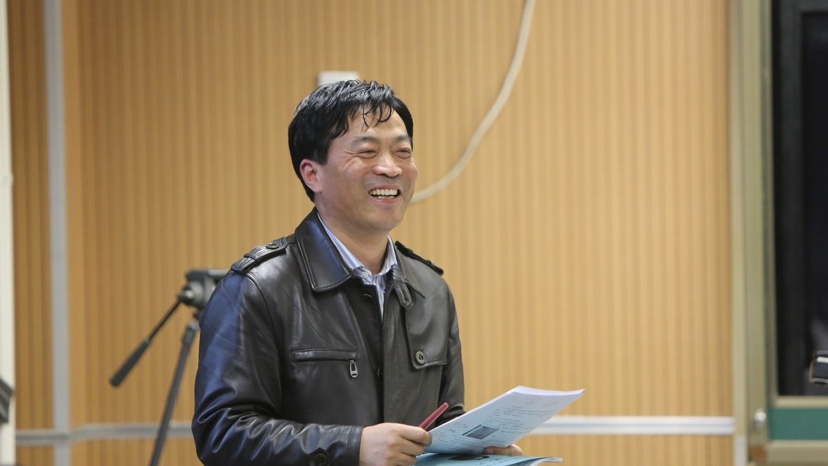 大师进校园系列——全国著名数学特级教师华应龙来校交流