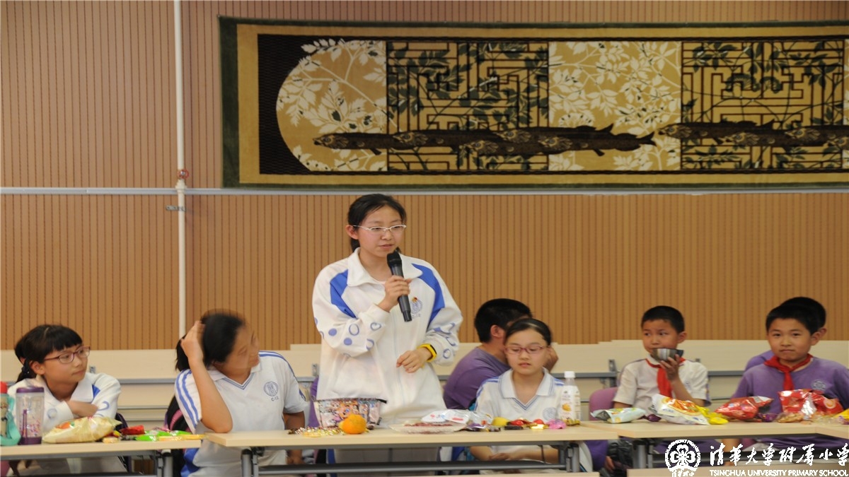 热烈欢迎我校“金帆民乐团”毕业团员返校
