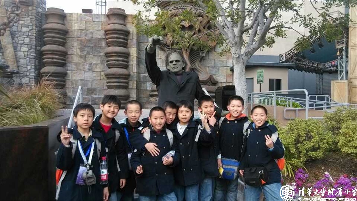 2013年我校金帆民乐团受邀参加“越过海洋的握手”美国第三届国际艺术节活动（一）