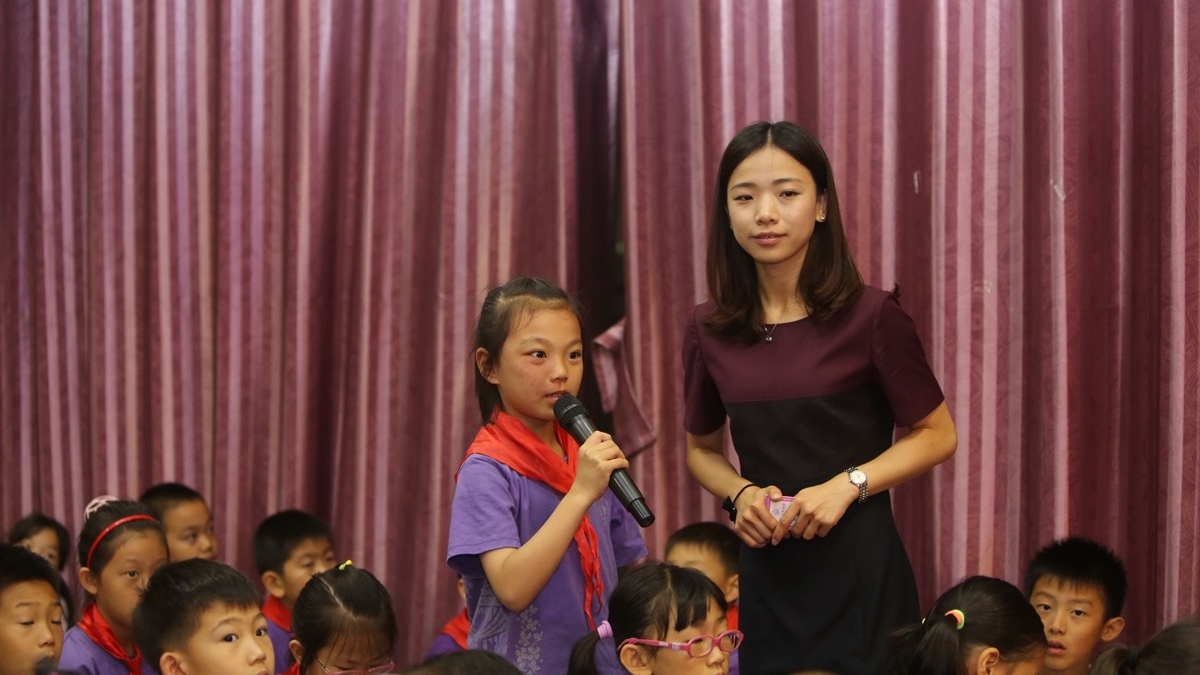 我校二年级课前三分钟演讲展示