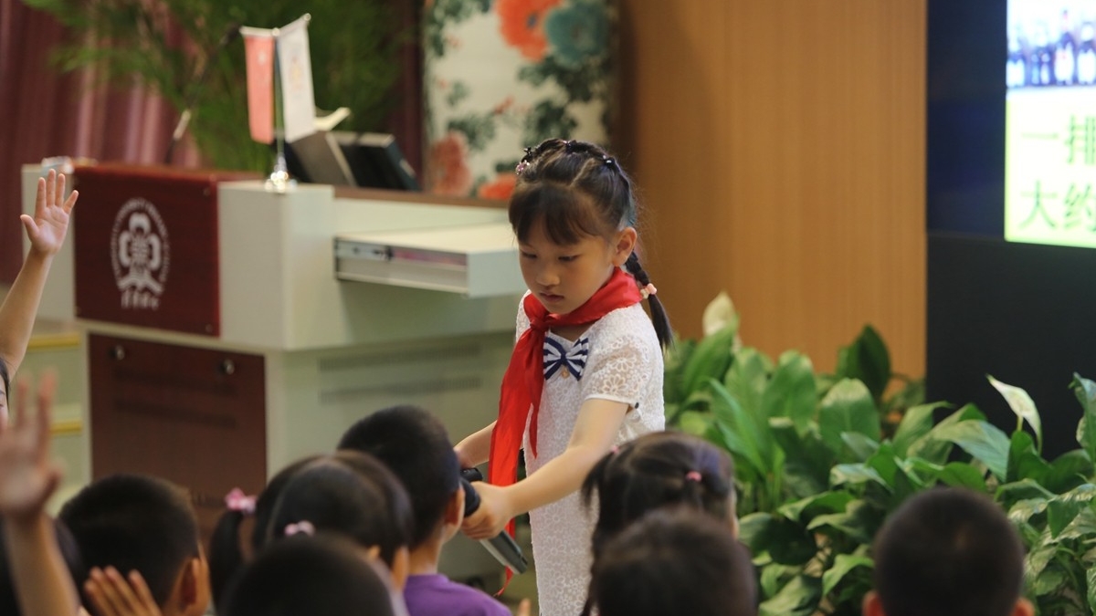 我校一年级举办课前三分钟演讲展示