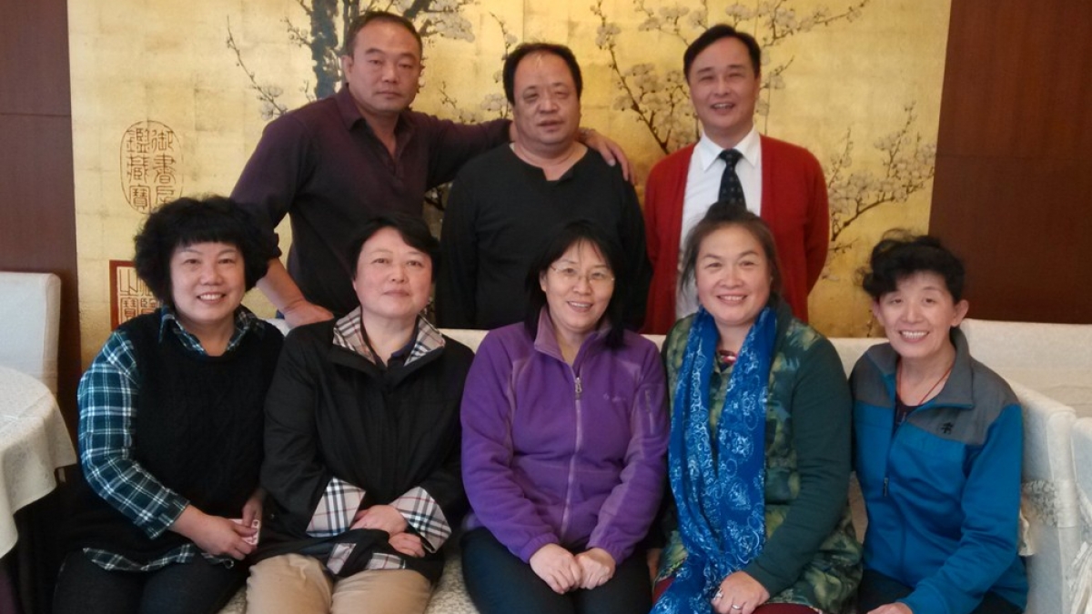 七四届校友召集人欢聚一堂    共商迎接百年校庆有关活动