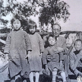 梅花香自苦寒来——采访成志学校老校友袁复礼先生的四个子女 之一----《世纪情愫》编委会,执笔:吴逸校友