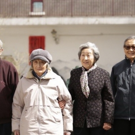 梅花香自苦寒来——采访成志学校老校友袁复礼先生的四个子女 之一----《世纪情愫》编委会,执笔:吴逸校友