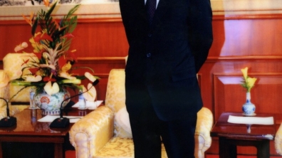 母校华诞随想——知行合一 多彩人生----艾平(清华附小1965届六班毕业生)