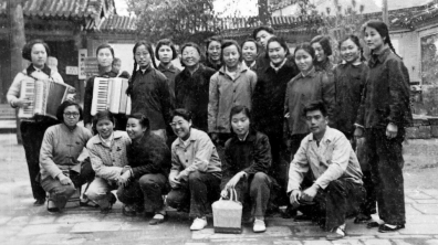 长大后我就成了你----蔡美鸿(清华附小1966届四班毕业生)