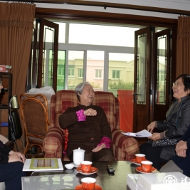 吴逸、毕可纫和侯宇燕采访宗璞先生